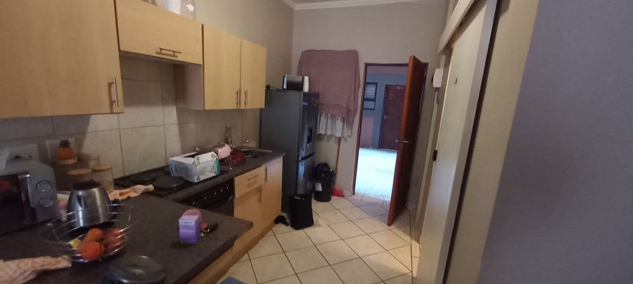 1 Bedroom Property for Sale in Vredenhof Sh Free State